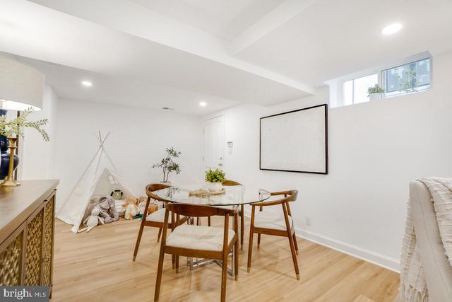 4512 VAN NESS ST NW, Washington, DC 20016