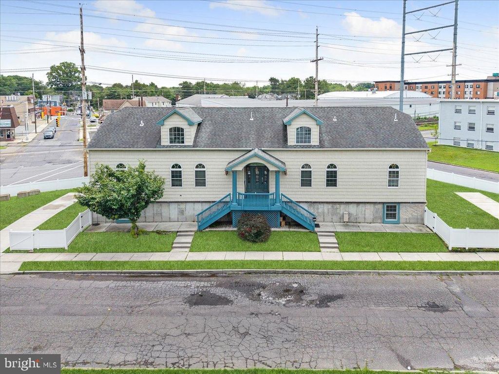 805 LITTLE CHESTNUT ST, Westville, NJ 08093