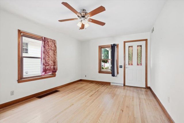 2682 South Court, Madison, WI 53704