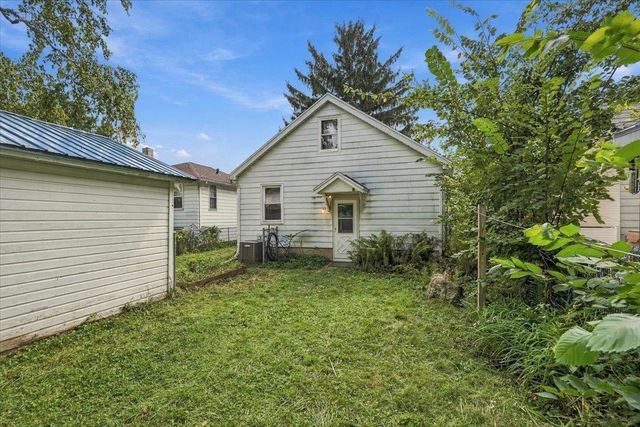 2682 South Court, Madison, WI 53704