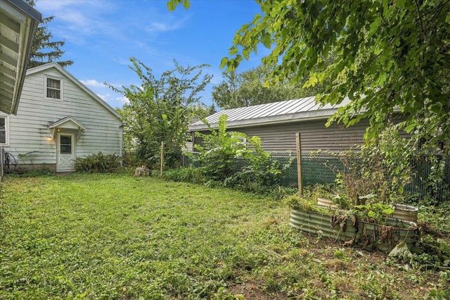 2682 South Court, Madison, WI 53704