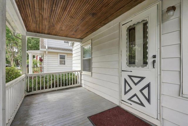 2682 South Court, Madison, WI 53704