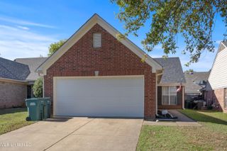 5353 Kristy Lane, Southaven, MS 38671