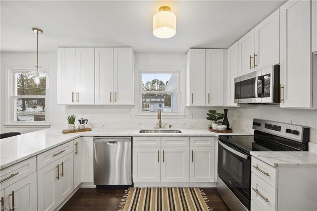 9618 Kathleen DR, Petersburg, VA 23803