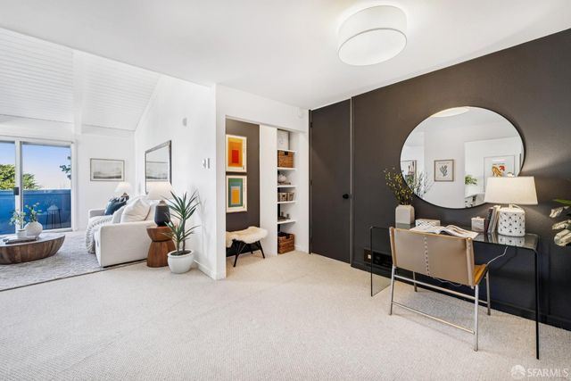 5330 Diamond Heights Boulevard J301, San Francisco, CA 94131