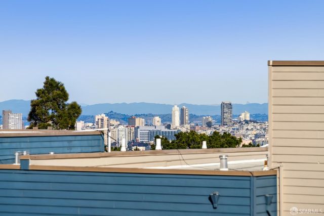 5330 Diamond Heights Boulevard J301, San Francisco, CA 94131