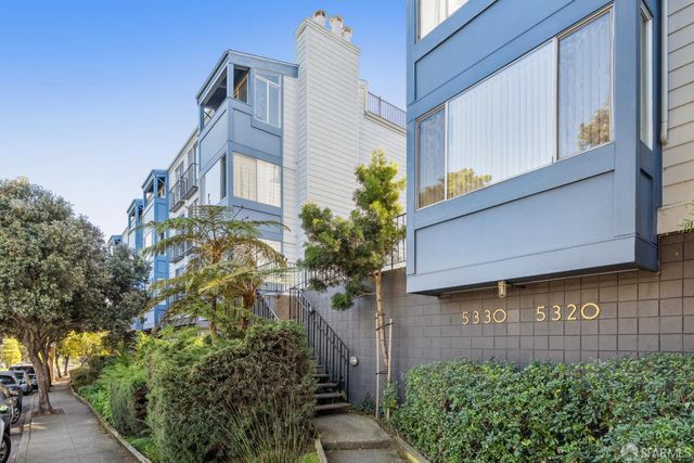 5330 Diamond Heights Boulevard J301, San Francisco, CA 94131