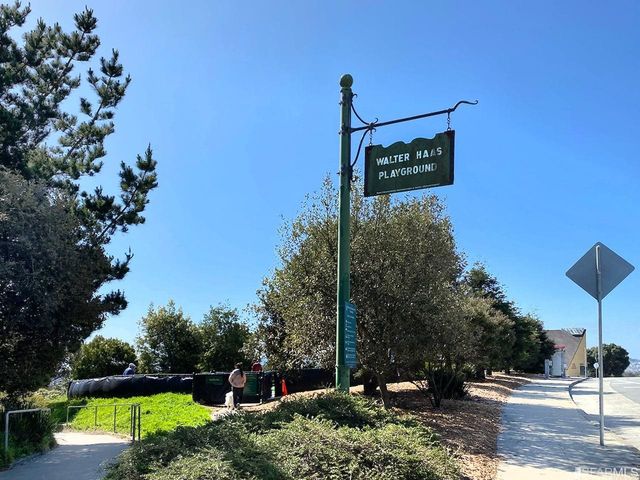 5330 Diamond Heights Boulevard J301, San Francisco, CA 94131