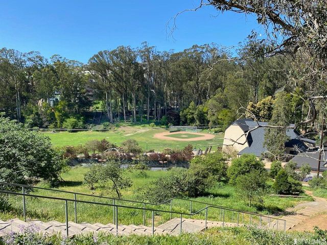 5330 Diamond Heights Boulevard J301, San Francisco, CA 94131