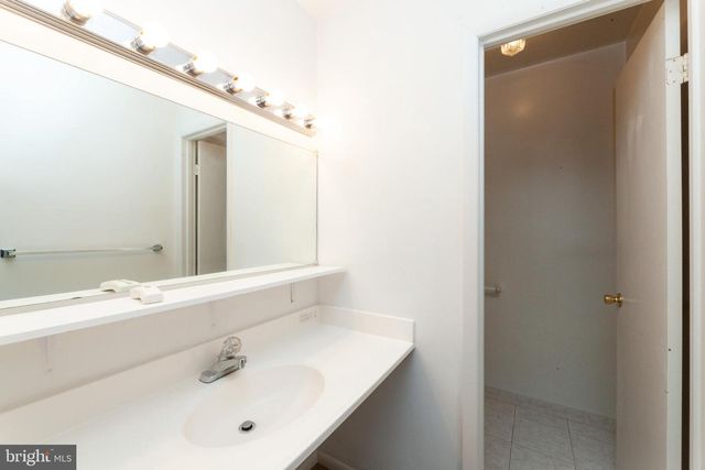 13871 LANGSTONE DR, Woodbridge, VA 22193