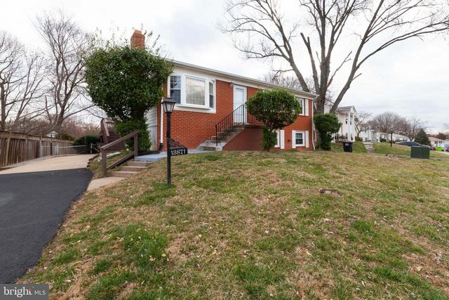 13871 LANGSTONE DR, Woodbridge, VA 22193