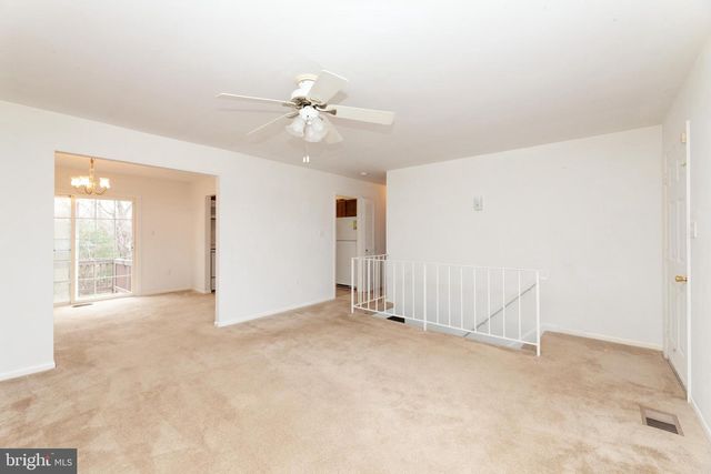 13871 LANGSTONE DR, Woodbridge, VA 22193