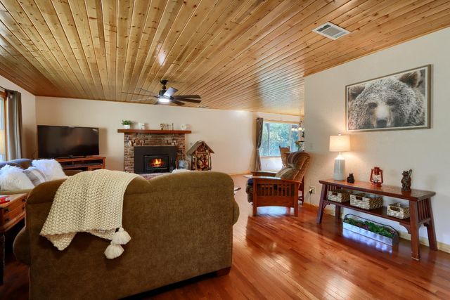 5840 Evergreen Lane, Mariposa, CA 95338