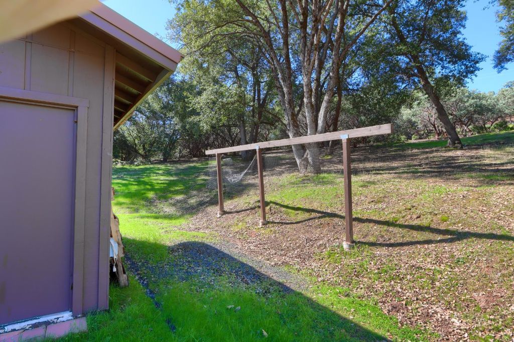 Image 45 of property listing at 5840 Evergreen Lane, Mariposa, CA 95338