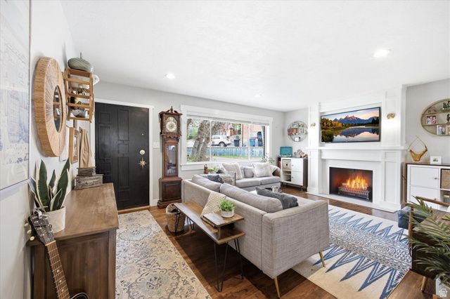 2292 S 250 E, Bountiful, UT 84010