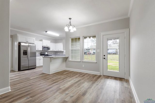 106 Royal St, Gilmer, TX 75645