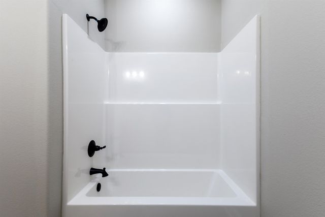 106 Royal St, Gilmer, TX 75645