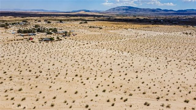 73220 Didsbury, 29 Palms, CA 92277