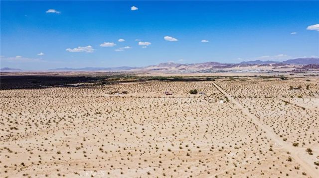 73220 Didsbury, 29 Palms, CA 92277