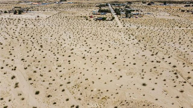 73220 Didsbury, 29 Palms, CA 92277