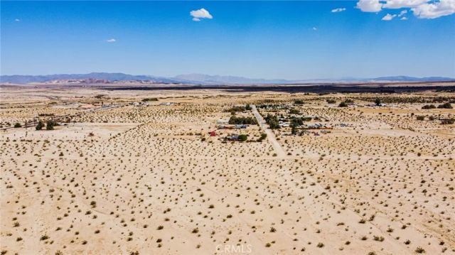 73220 Didsbury, 29 Palms, CA 92277