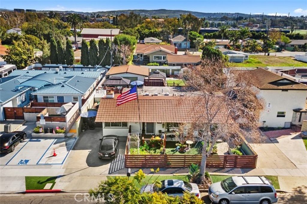 20292 RIVERSIDE, Newport Beach, CA 92707