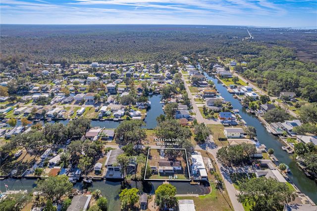 5261 CIRCLE DRIVE, Weeki Wachee, FL 34607