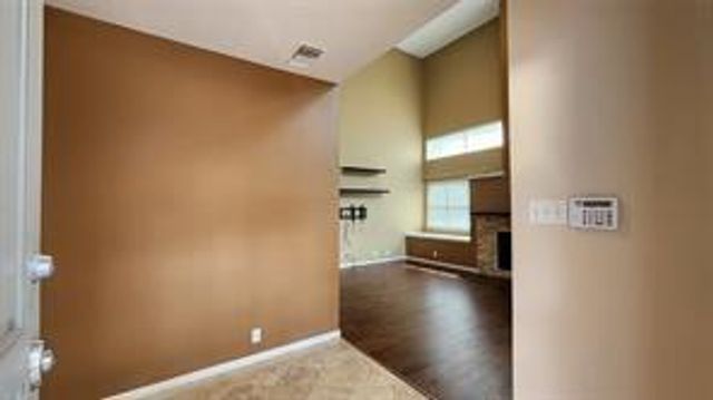 2616 Bering Drive 2616, Houston, TX 77057