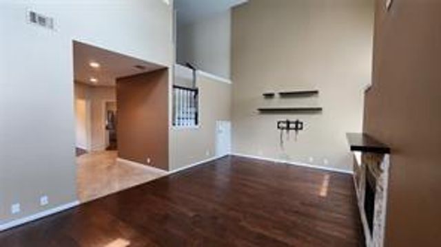 2616 Bering Drive 2616, Houston, TX 77057