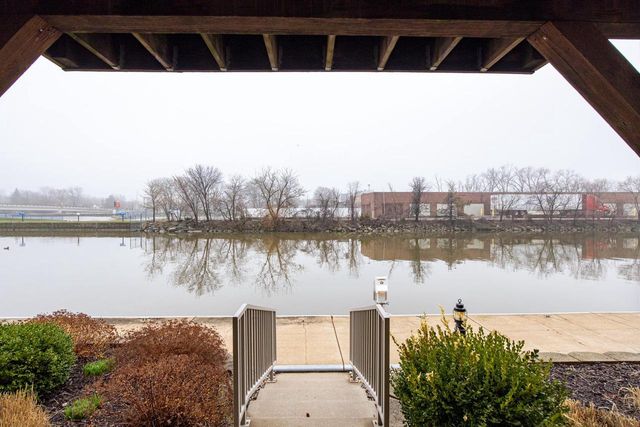 169 MARINA PLACE, Menasha, WI 54952
