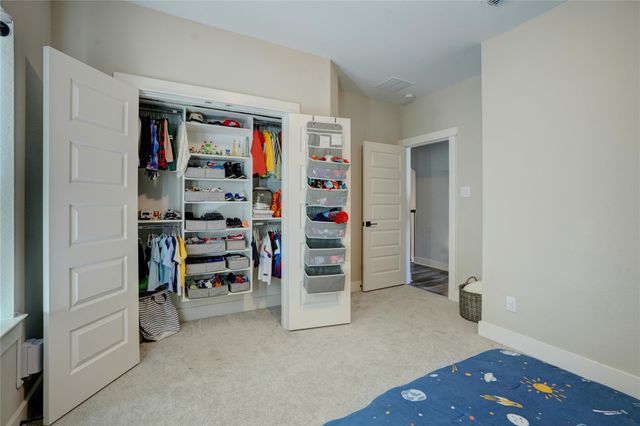3603 Kensington Gardens Lane, Houston, TX 77055