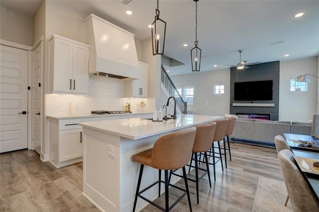 3603 Kensington Gardens Lane, Houston, TX 77055