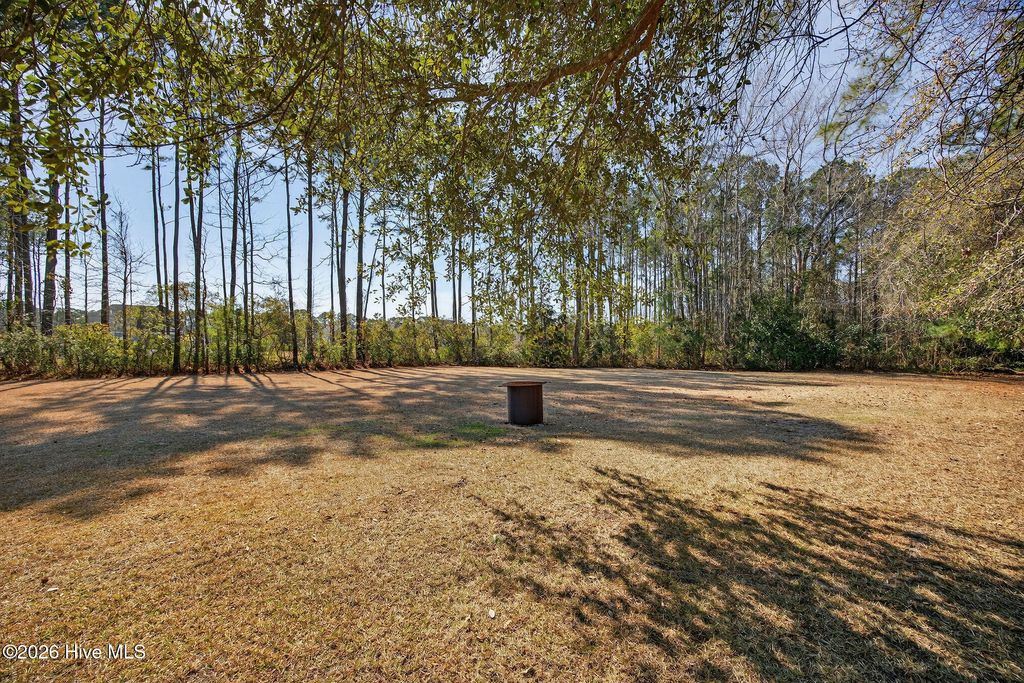 Image 11 of property listing at 1586 Goose Creek Road SW, Ocean Isle Beach, NC 28469