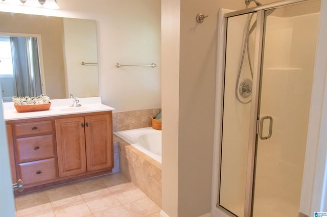 1220 EAGLE PASS WAY, Anniston, AL 36207