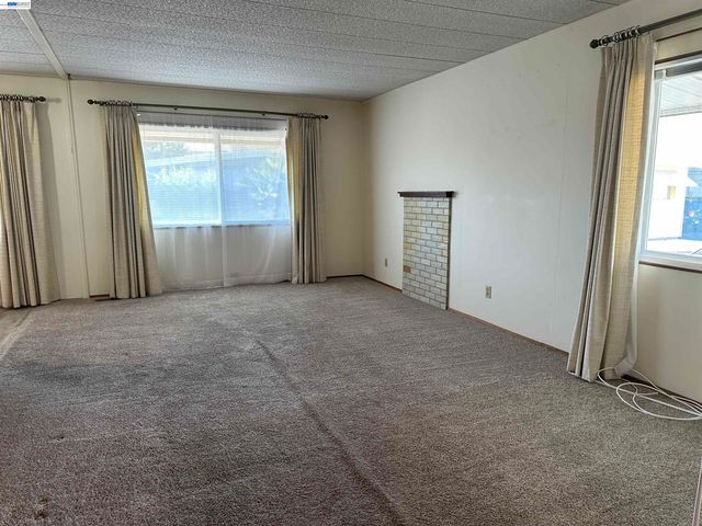711 Old Canyon Rd. 69, Fremont, CA 94536