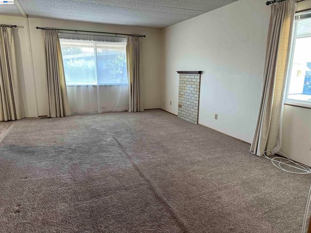 711 Old Canyon Rd. 69, Fremont, CA 94536