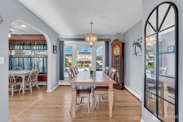 61 Cypress Drive, Colonia, NJ 07067