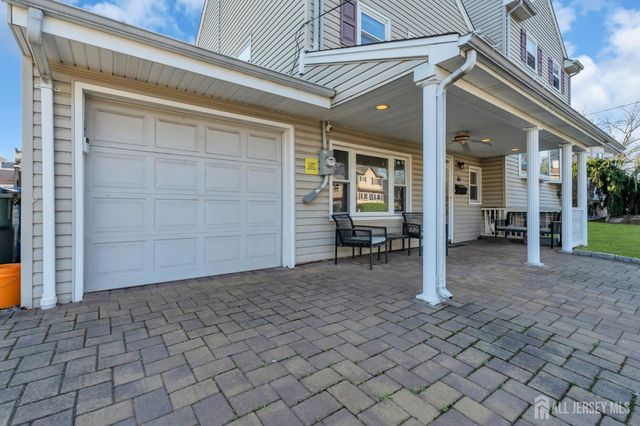 61 Cypress Drive, Colonia, NJ 07067