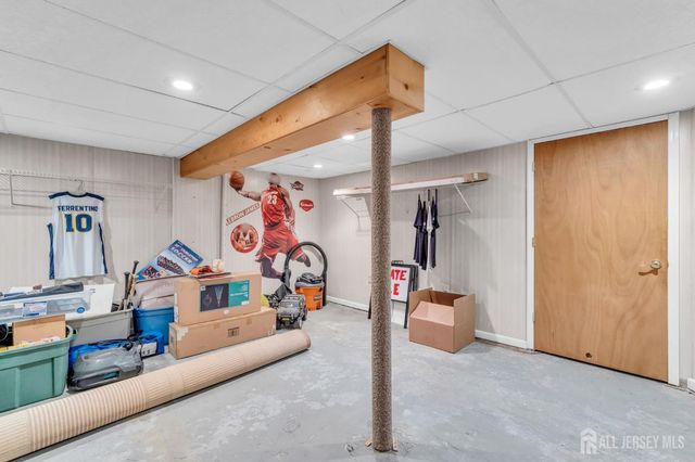 61 Cypress Drive, Colonia, NJ 07067