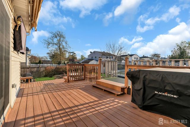 61 Cypress Drive, Colonia, NJ 07067