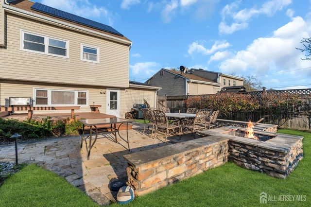 61 Cypress Drive, Colonia, NJ 07067