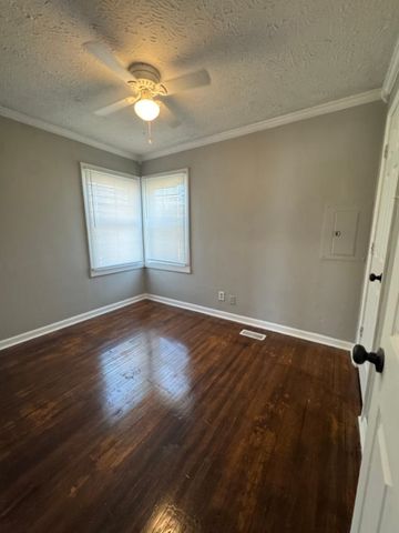 1134 N Green St, Wichita, KS 67214