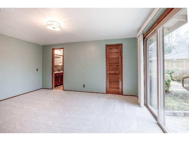 475 BANTON Ave, Eugene, OR 97404