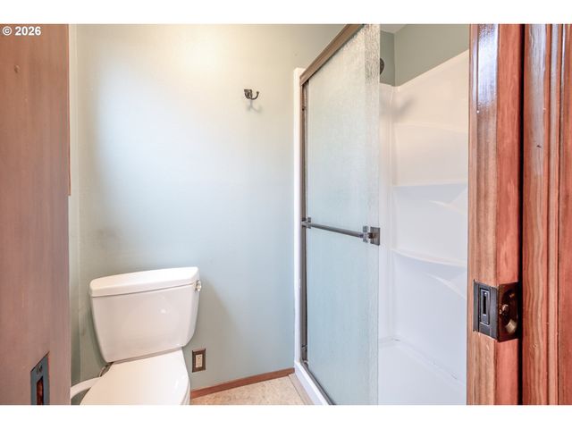 475 BANTON Ave, Eugene, OR 97404