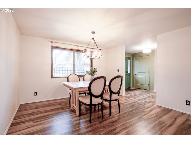 475 BANTON Ave, Eugene, OR 97404