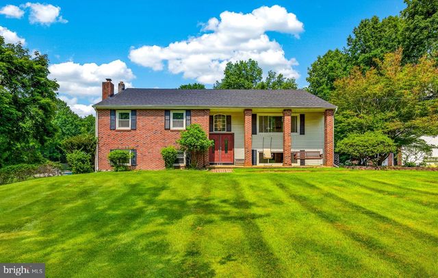 320 BARNESTON RD, Glenmoore, PA 19343