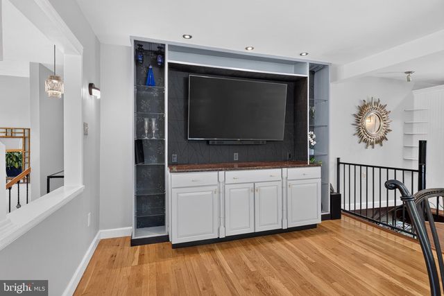 320 BARNESTON RD, Glenmoore, PA 19343