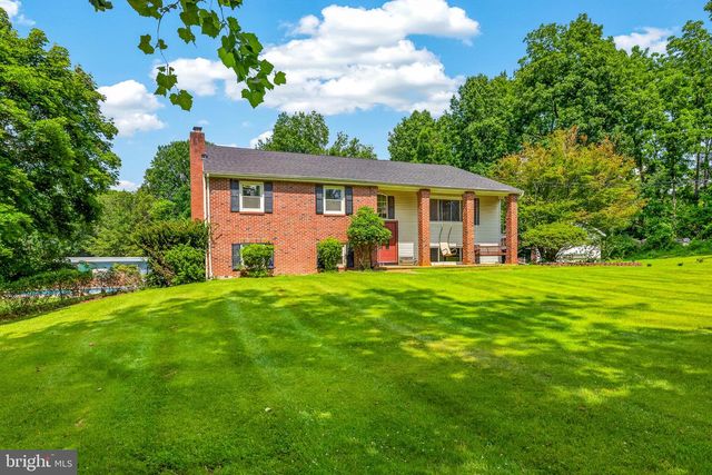 320 BARNESTON RD, Glenmoore, PA 19343
