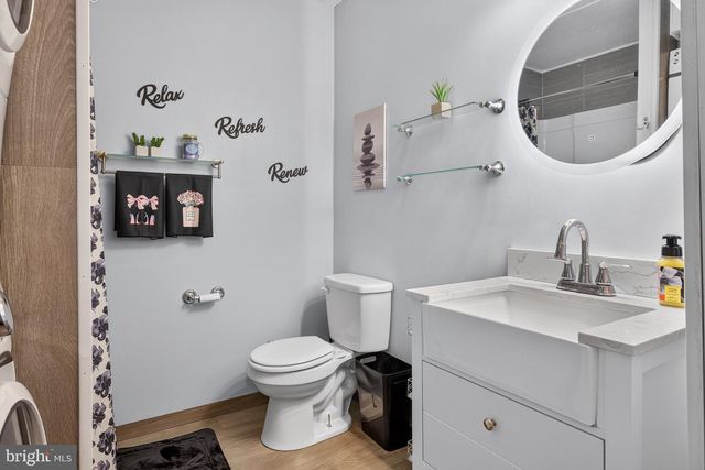 320 BARNESTON RD, Glenmoore, PA 19343