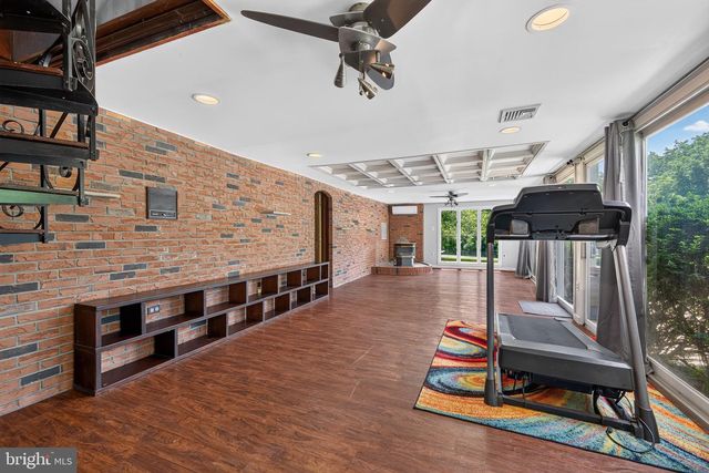 320 BARNESTON RD, Glenmoore, PA 19343